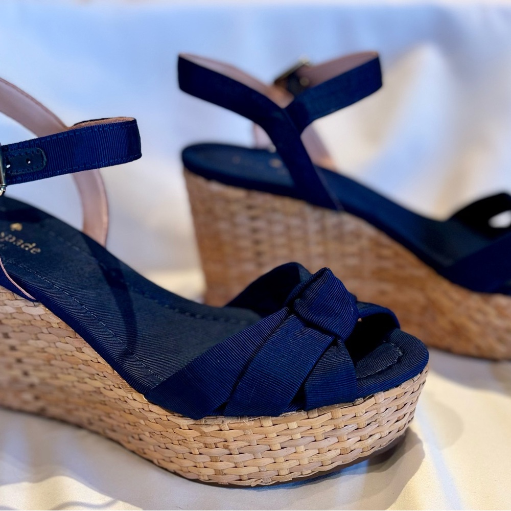 Navy platform Kate Spade sandals Size 8